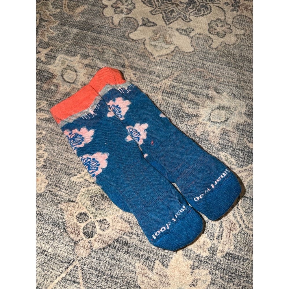 Smartwool Women's Blue Flowers Crew Socks